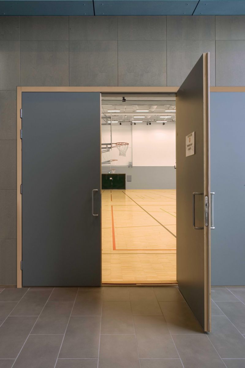 bloc porte technique gymnase