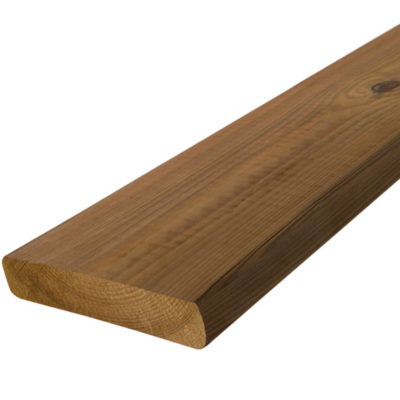 gamme terrasses avec lame en pin marron lisse